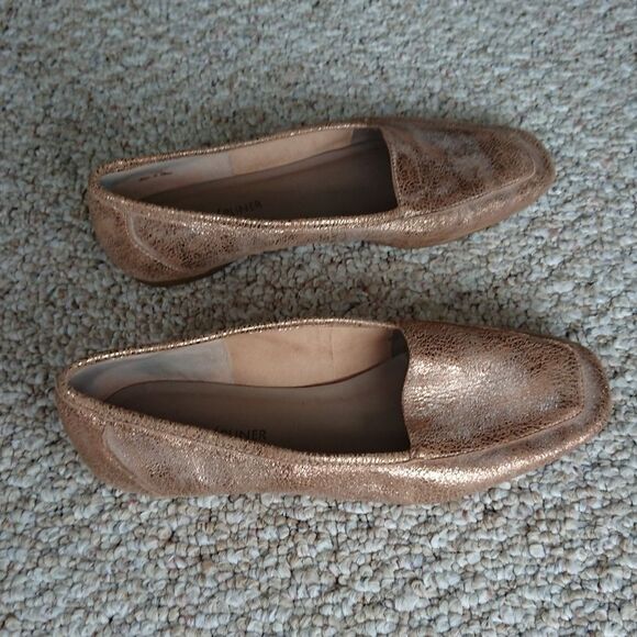 DONALD PLINER Gold Metallic DEEDEE Flats Loafers size 7.5M Slip On Square Toe - Picture 3 of 12